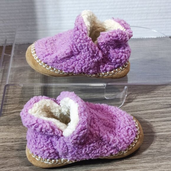L.L.Bean Toddler Cozy Slipper Boots size 5-6 light purple colour leather sole - Picture 2 of 11